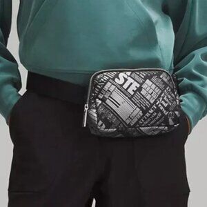 NWT Authentic LULULEMON MANIFESTO PRINT EVERYWHERE 1L Black/Silver Belt